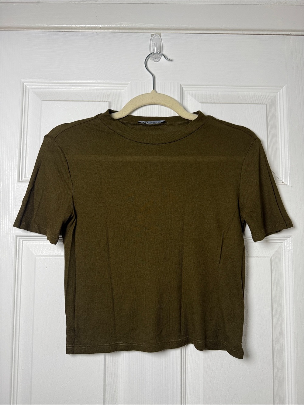 Zara Olive Green Short Sleeve Crewneck Tee